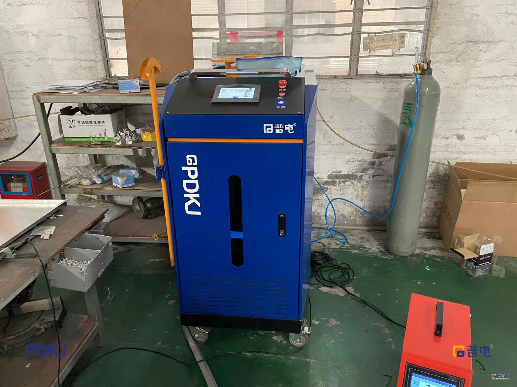 Laser Welding Machine ماكينة اللحام بالليزر