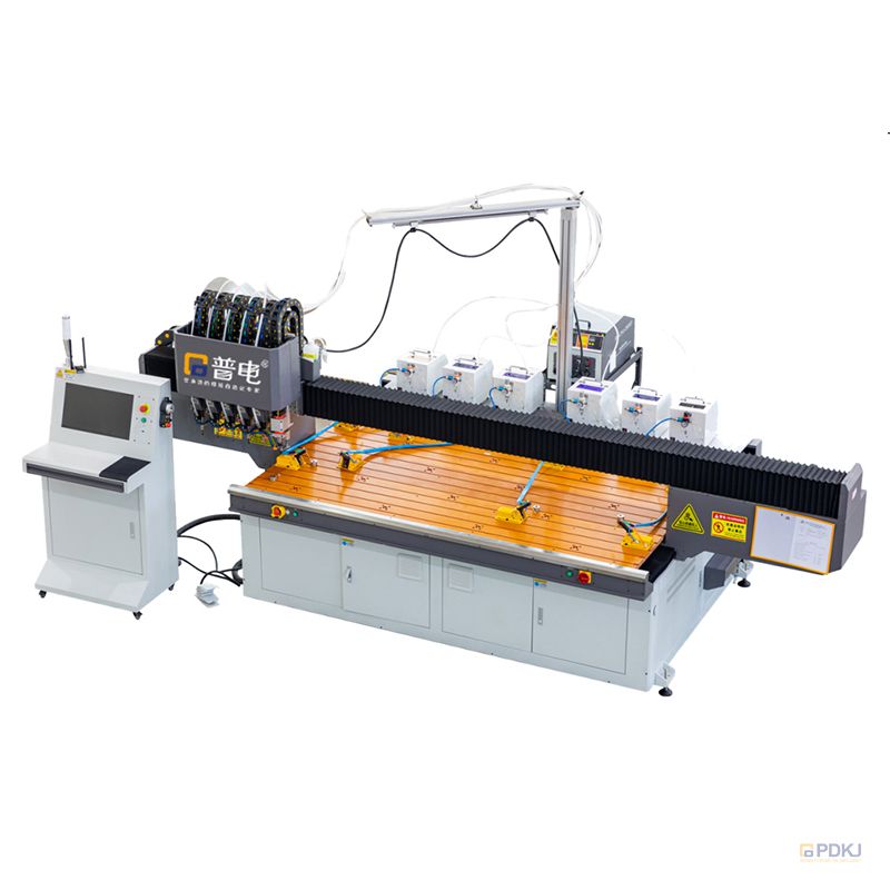 آلة اللحام بالليزر CNC الأوتوماتيكية